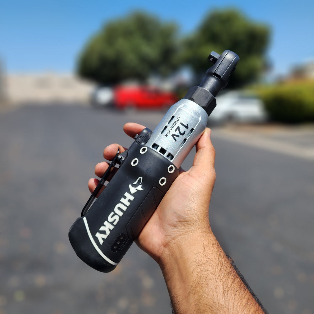 12 Volt 3/8 DR Cordless Ratchet 12 Volt 3/8 DR Cordless Ratchet